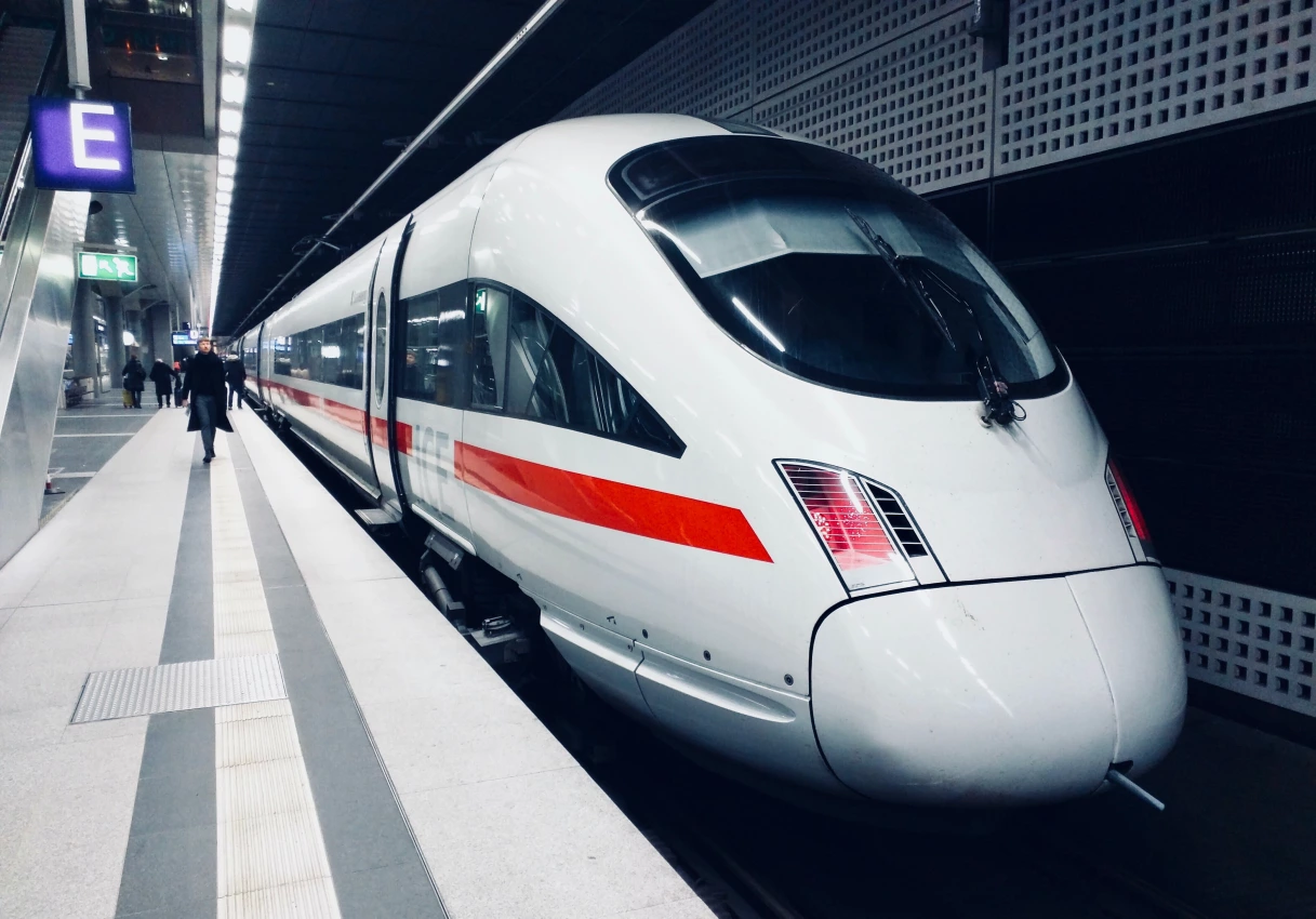GEVU Anwendungsbereich Schienenfahrzeugindustrie