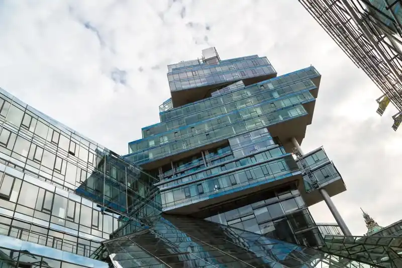 Dichtungsrahmen und Gummiformteile für die Bauindustrie beim Fensterbau